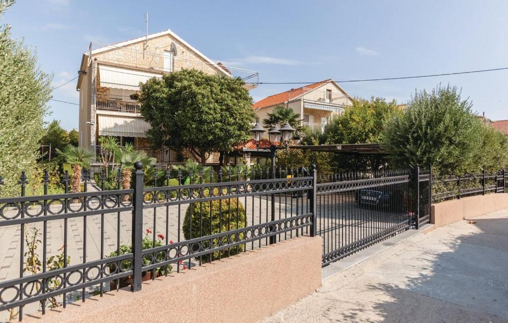 Apartments Robert Kaštela Buitenkant foto